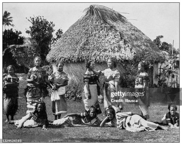 antique black and white photograph: pago pago, island of tutuila - polynesian culture 幅插畫檔、美工圖案、卡通及圖標