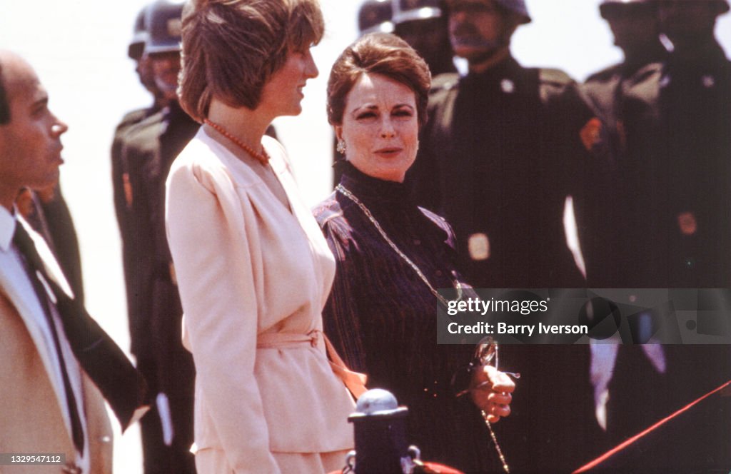 Princess Diana Hosted By Egyptian First Lady Jehan Sadat