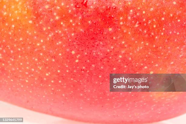 mango slice on white background. - mango slice isolated stock pictures, royalty-free photos & images