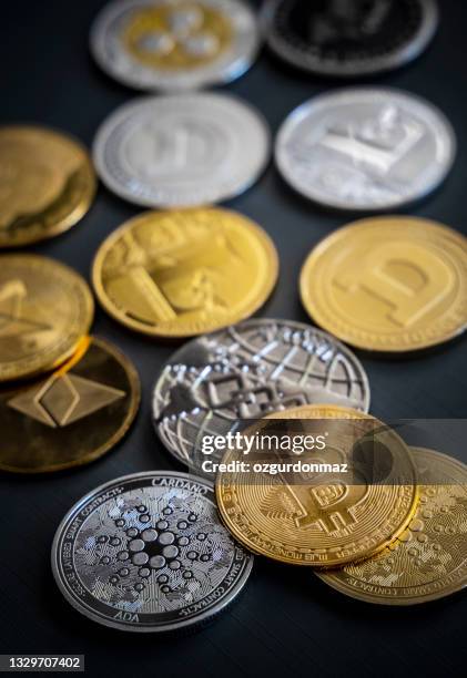 close up shot of alt coins cryptocurrency, no people - cryptocurrency stock pictures, royalty-free photos & images