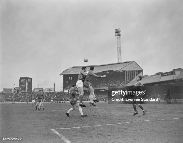 Chelsea play West Bromwich Albion in a League Division One match at Stamford Bridge in London, UK, 17th April 1965. The score was 2-2. Pictured are...