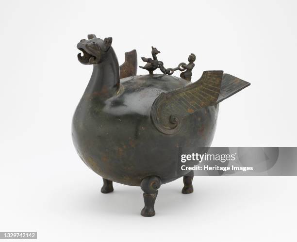 Ritual vessel in the form of a bird, Eastern Zhou or Western Han dynasty, 3rd century BCE. Artist Unknown.