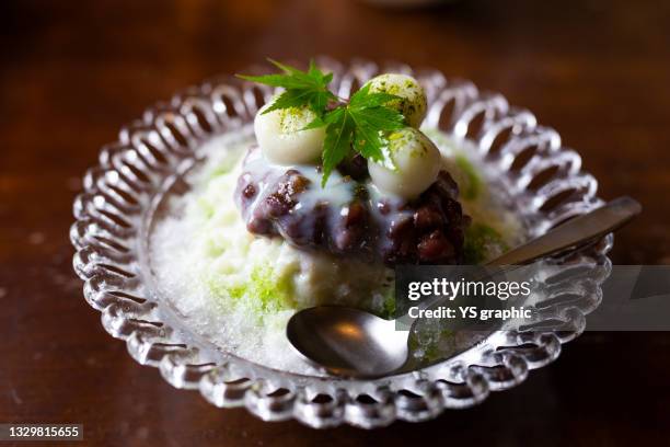 shaved ice with red beans, green tea and white bean dumplings - adzuki bean stock pictures, royalty-free photos & images