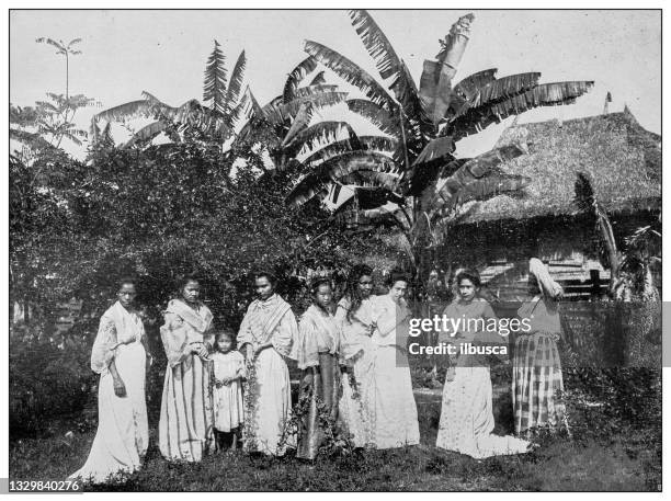 stockillustraties, clipart, cartoons en iconen met antique black and white photograph: women, manila, philippines - old manila