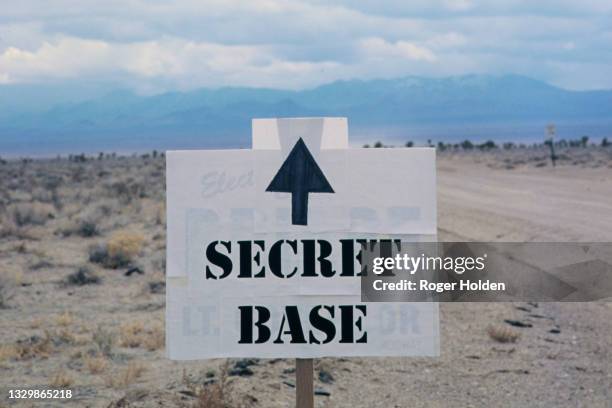 area 51 sign - nellis air force base stock pictures, royalty-free photos & images