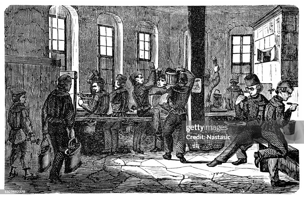 14歳からオオレー、男の子を分ける。手であなたはそれが鉱石の静脈の鉱山で壊れる死んだ岩から豊かな鉱石を分離します。