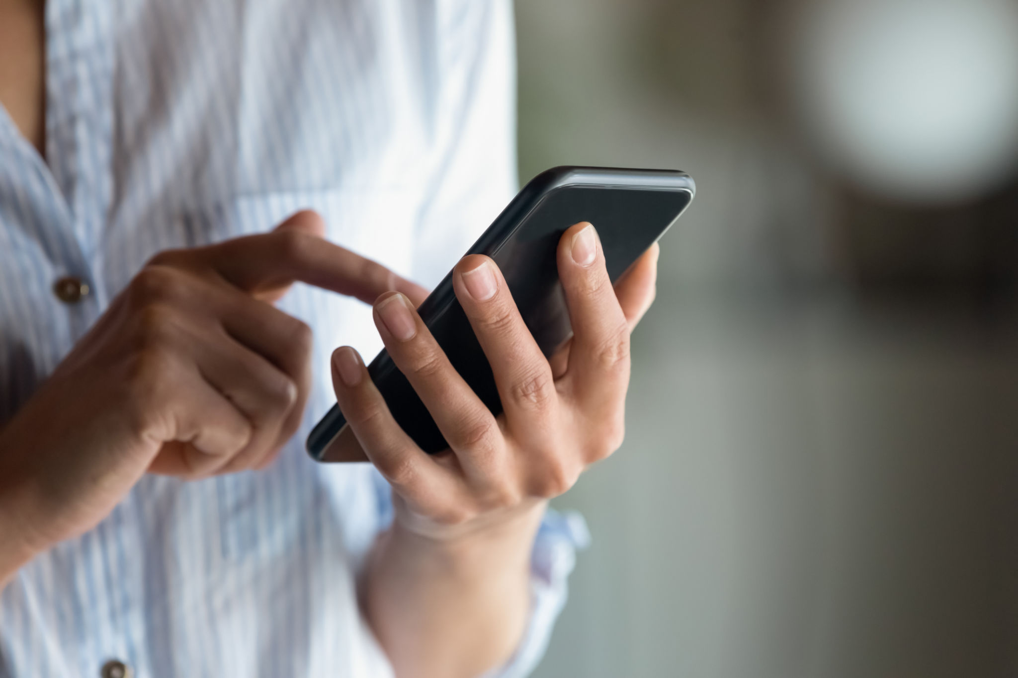 testing smartphones