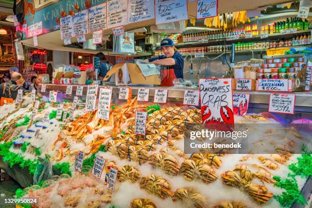 pike place market seafood stand - seattle market stock pictures, royalty-free photos & images