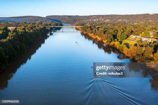 nepean river, nsw, australien - penrith stock-fotos und bilder