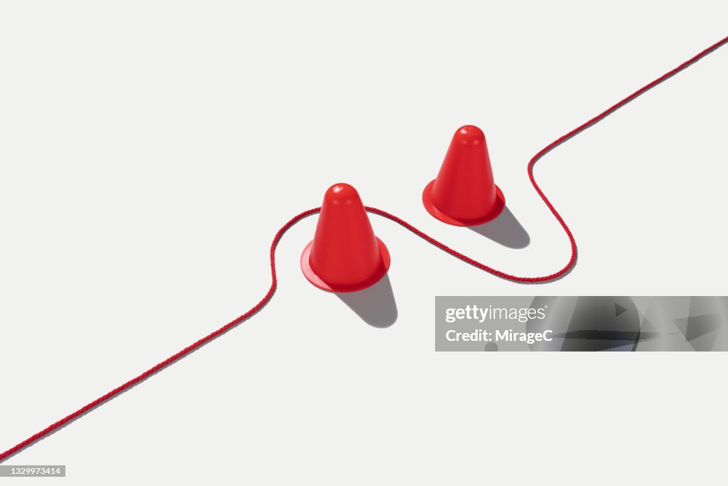 Red Thread Line Turning to Avoid Obstacles