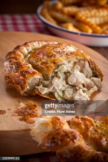 75 Chicken Pie Uk Stock Photos, High-Res Pictures, and Images - Getty