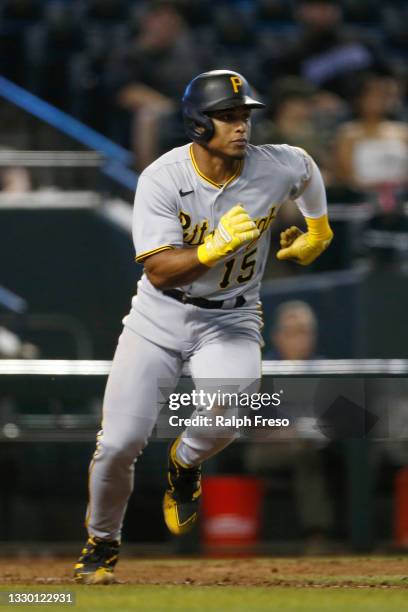 Wilmer Difo of the Pittsburgh Pirates runs to first base on a ground ball out during the seventh inning of the MLB game against the Arizona...