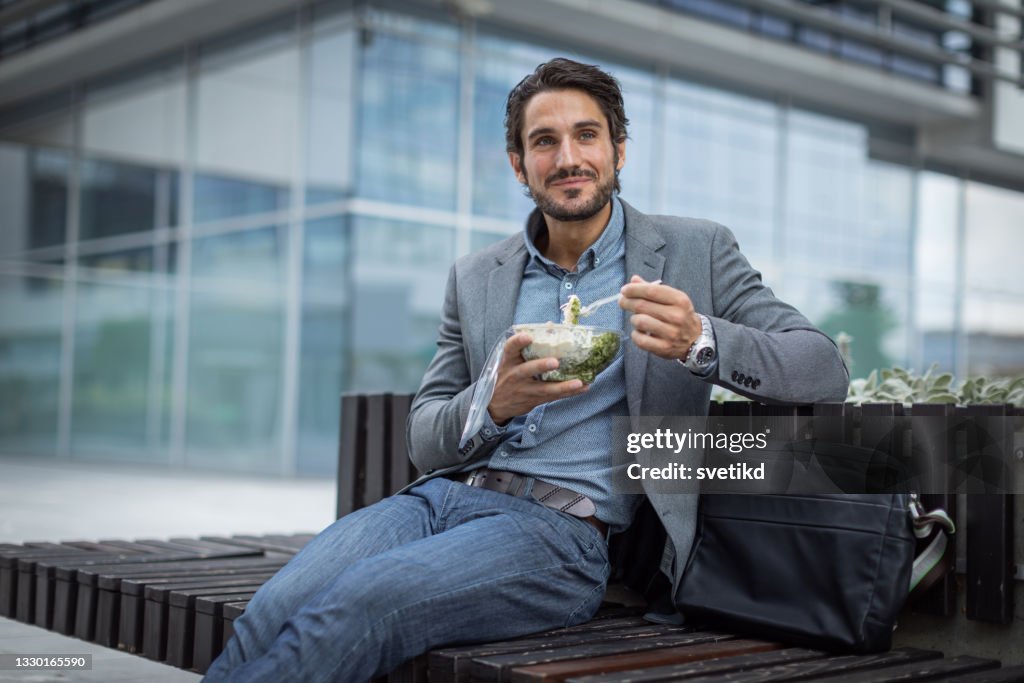 Lunch break in front of the office