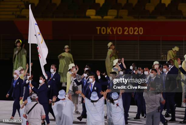 Flag bearers Yusra Mardini and Tachlowini Gabriyesos of The Refugee Olympic Team during the Opening Ceremony of the Tokyo 2020 Olympic Games at...