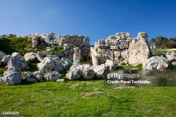 ggantija neolithic temples, gozo, malta, 2011 - gozo stock-fotos und bilder