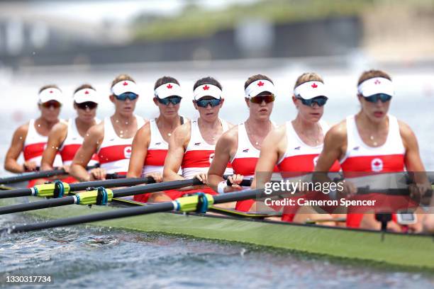 Lisa Roman, Kasia Gruchalla-Wesierski, Christine Roper, Andrea Proske, Susanne Grainger, Madison Mailey, Sydney Payne and Avalon Wasteneys of Team...