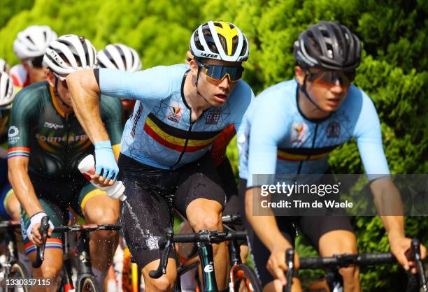 Wout van Aert of Team Belgium cools down to refresh itself during the Men's road race at the Fuji International Speedway on day one of the Tokyo 2020...