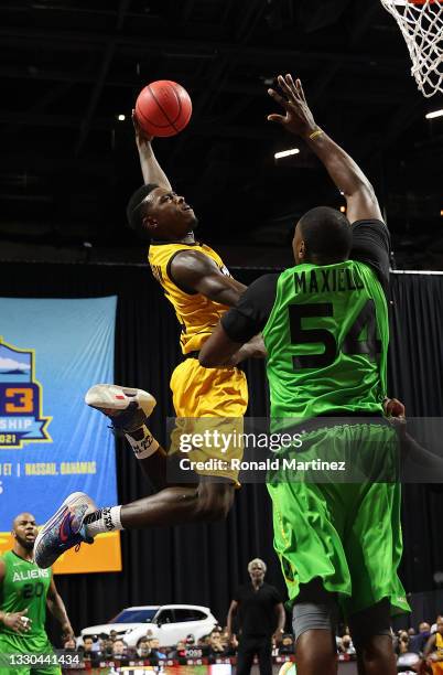 Franklin Session of Killer 3's dunks against Jason Maxiell of Aliens during week three of the BIG3 at the Orleans Arena on July 24, 2021 in Las...