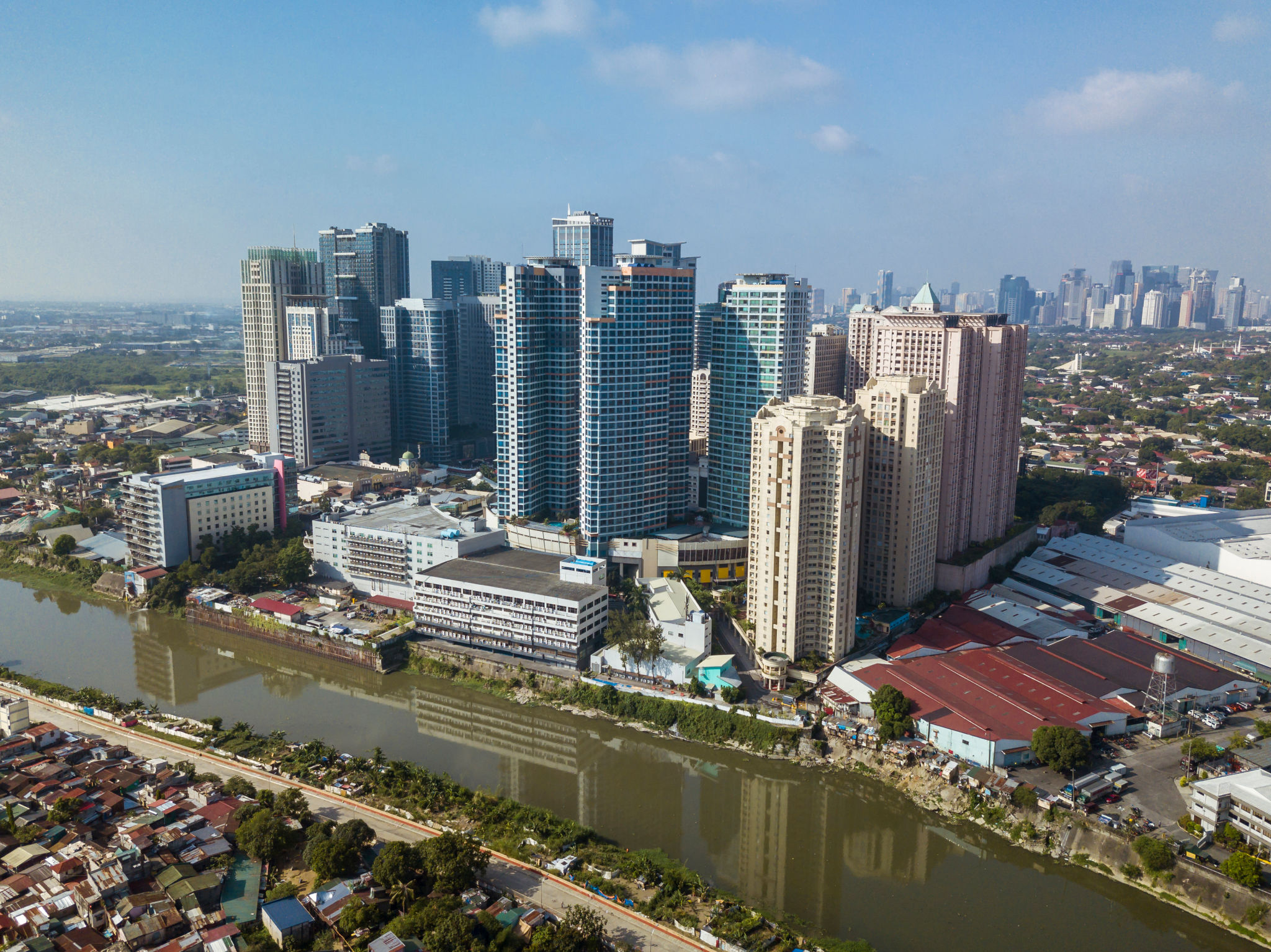 quezon city skyline