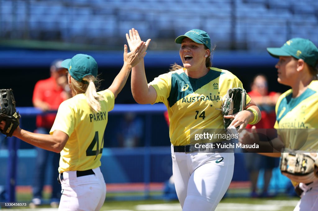 Softball - Olympics: Day 2