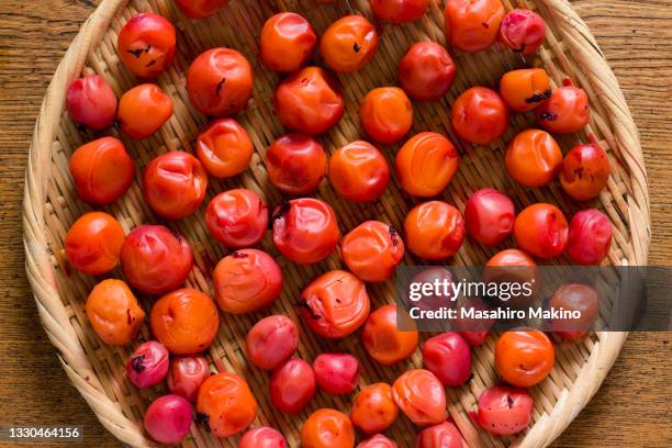 umeboshi, pickled japanese plums - umeboshi plum fotografías e imágenes de stock