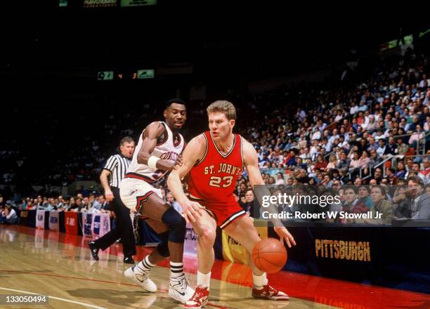 St. John's Matt Brust drives the baseline during a game against the University of Connecticut, Hartford, CT, 1990.
