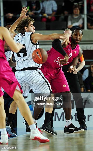 Roger Rivas Photos and Premium High Res Pictures - Getty Images