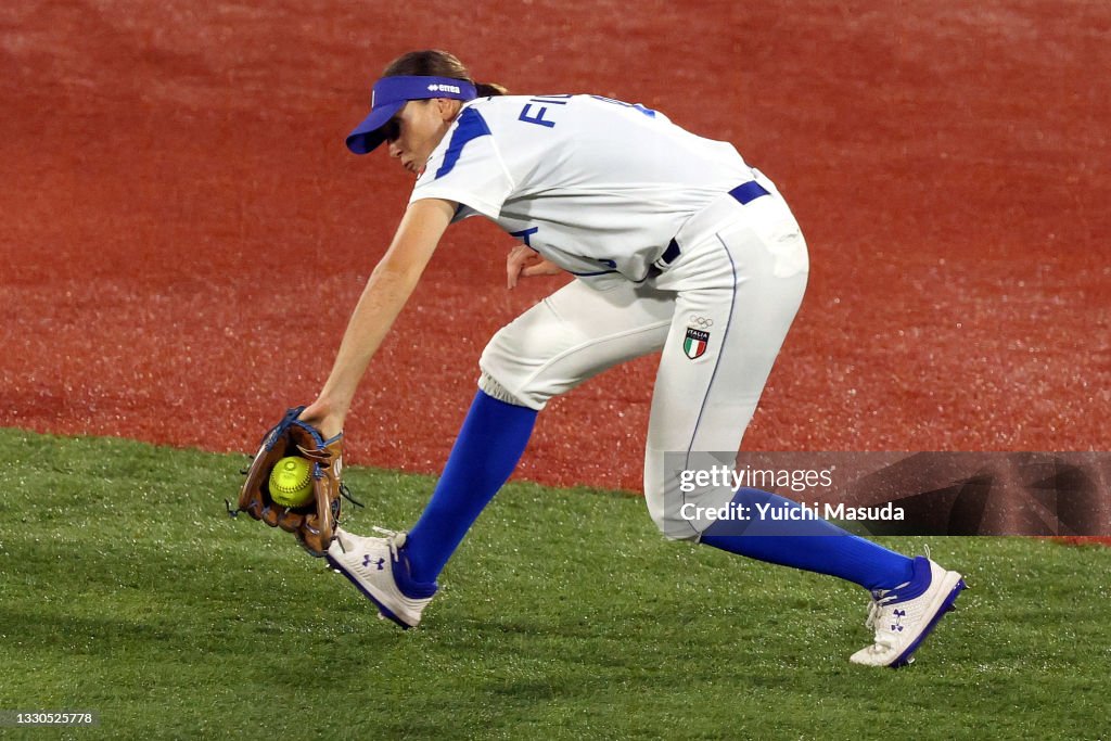 Softball - Olympics: Day 2