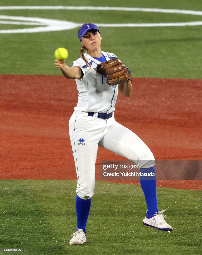 Softball - Olympics: Day 2