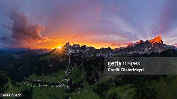 sunrise at  dachstein mountains, with view to mount dachstein and mount bischofsmütze, alps, austria - upper austria stock pictures, royalty-free photos & images
