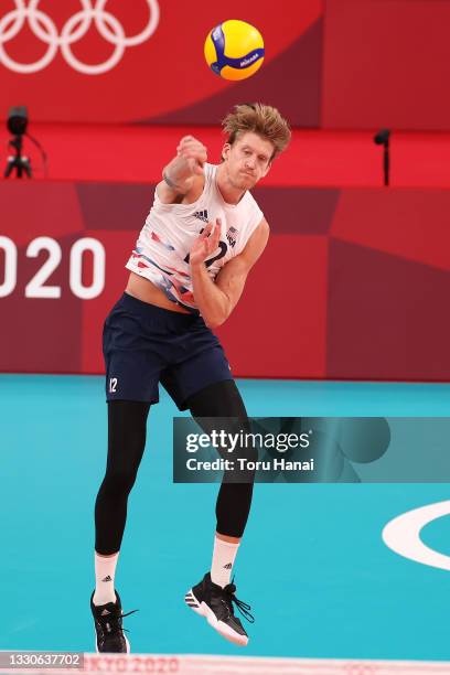 Maxwell Holt of Team United States serves against Team ROC during the Men's Preliminary Round - Pool B volleyball on day three of the Tokyo 2020...