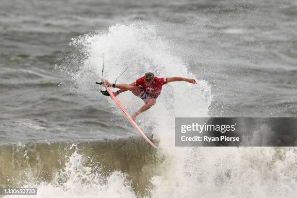 Kolohe Andino of Team United States surfs during the men's round 3 heat on day three of the Tokyo 2020 Olympic Games at Tsurigasaki Surfing Beach on...