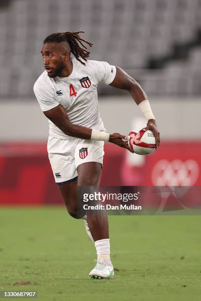 Matai Leuta of Team United States in action during the Men's Pool C Rugby Sevens match between United States and Ireland on day three of the Tokyo...