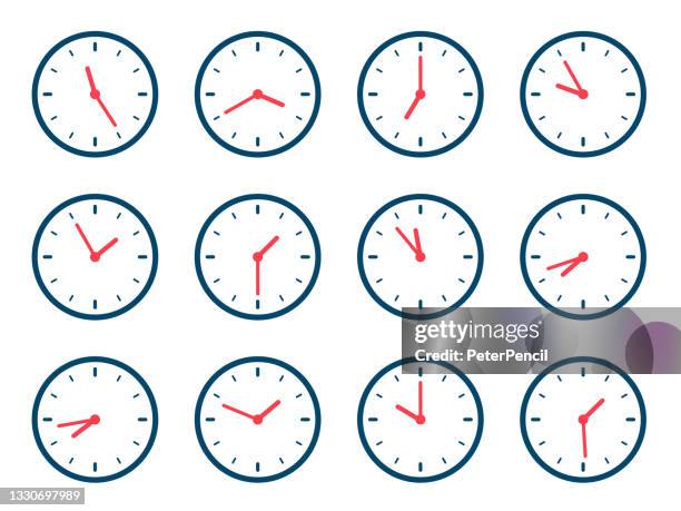 clock time difference set - vektorillustration. verschiedene zeitzonen zeit. pfeile - stunden, minuten auf clockface. uhr zeitraffer. - time lapse stock-grafiken, -clipart, -cartoons und -symbole