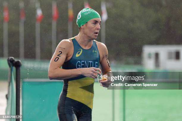 Ashleigh Gentle of Team Australia competes during the Women's Individual Triathlon on day four of the Tokyo 2020 Olympic Games at Odaiba Marine Park...