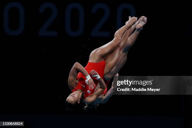 Delaney Schnell and Jessica Parratto of Team United States compete during the Women's Synchronised 10m Platform Final on day four of the Tokyo 2020...