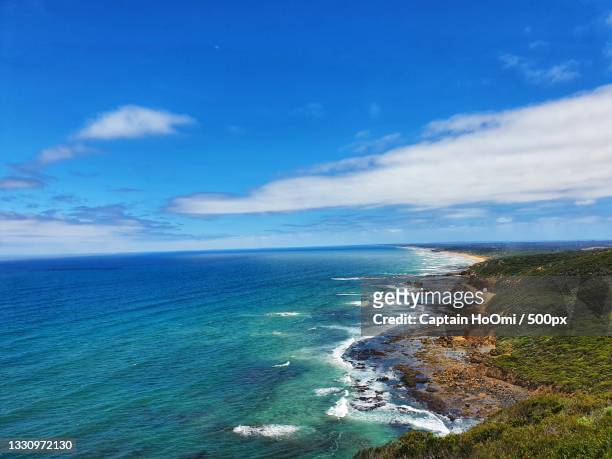 scenic view of sea against blue sky,cape schanck,victoria,australia - mornington peninsula stock-fotos und bilder