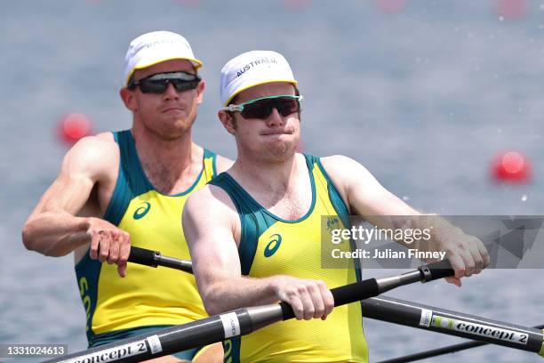 Sam Hevey Rowing 26,012 Olympic Rowing Team Stock Photos, High-Res Pictures, and Images ...