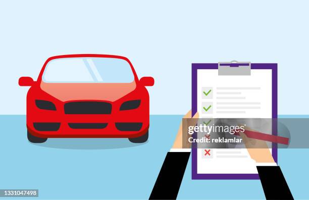 the idea of safety, property and protection of life from damage. car insurance vector. maintenance check concept for safe driving of the car. - car salesperson 幅插畫檔、美工圖案、卡通及圖標