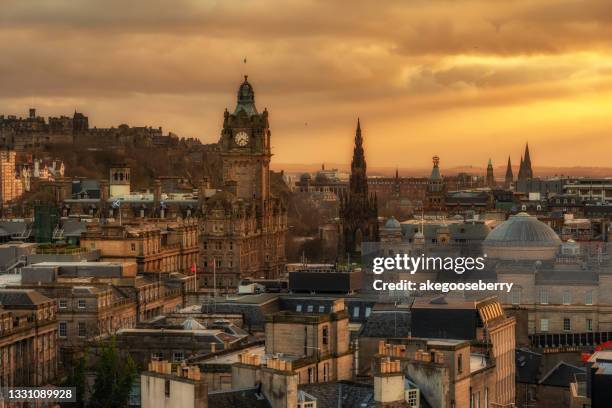 carlton hill, edinburgh, scotland - calton hill stock-fotos und bilder