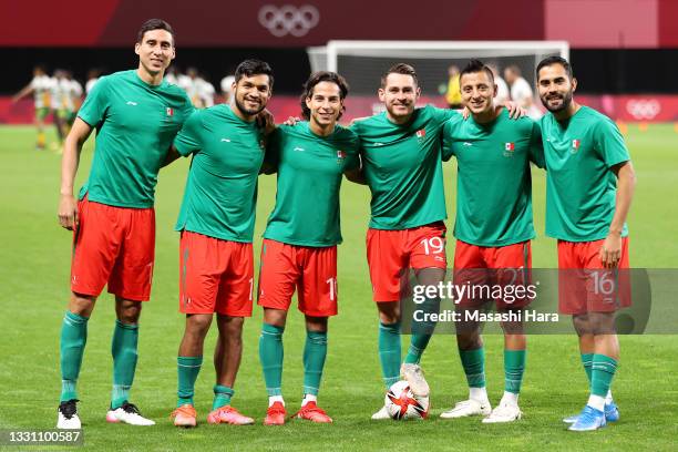 Adrian Mora, Eduardo Aguirre, Diego Lainez, Ricardo Angulo, Roberto Alvarado and Joaquin Esquivel of Team Mexico pose for a photograph prior to the...