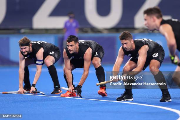 Nick Ross of Team New Zealand prepares for a penalty corner during the Men's Preliminary Pool A match between Australia and New Zealand on day five...