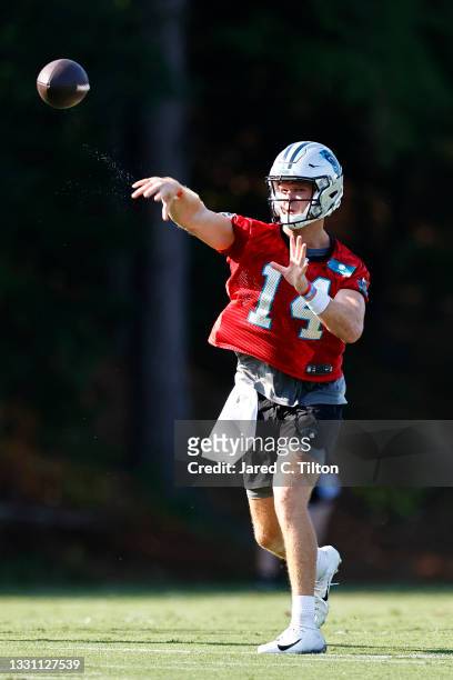 Sam Darnold of the Carolina Panthers throws a pass during Panthers Training Camp at Wofford College on July 28, 2021 in Spartanburg, South Carolina.