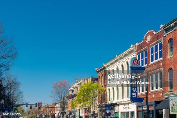 downtown main street historic franklin, tn - franklin stock pictures, royalty-free photos & images