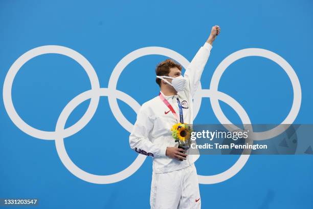 Gold medalist Robert Finke of Team United States poses with the gold medal for the Men's 800m Freestyle Final on day six of the Tokyo 2020 Olympic...