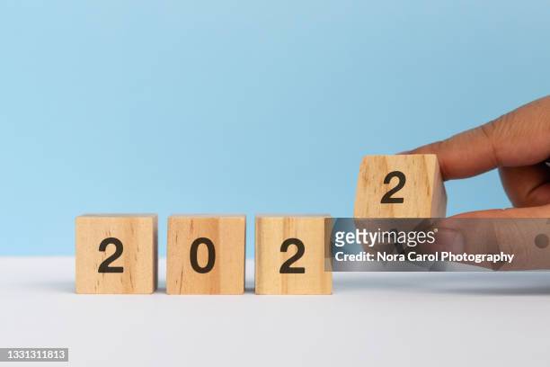 countdown new year 2021-2022 - 2021 stockfoto's en -beelden
