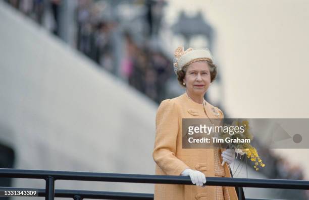 Queen Elizabeth Ii 1980s Photos and Premium High Res Pictures - Getty ...
