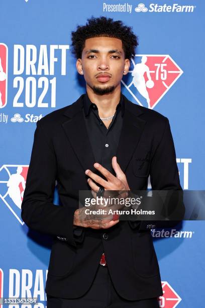 James Bouknight poses for photos on the red carpet during the 2021 NBA Draft at the Barclays Center on July 29, 2021 in New York City.
