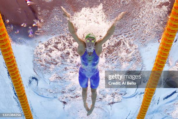 Tatjana Schoenmaker of Team South Africa competes in the Women's 200m Breaststroke Final on day seven of the Tokyo 2020 Olympic Games at Tokyo...