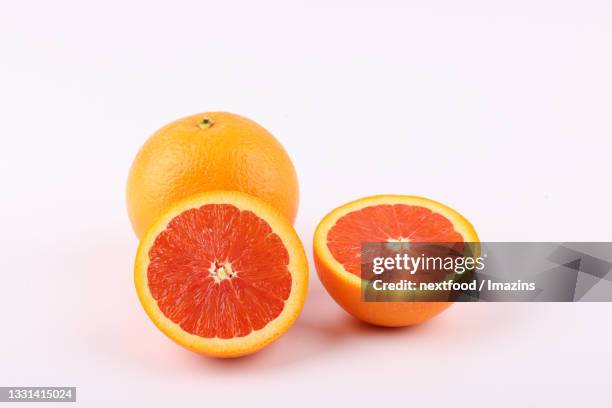 cara cara navel - navel orange stockfoto's en -beelden